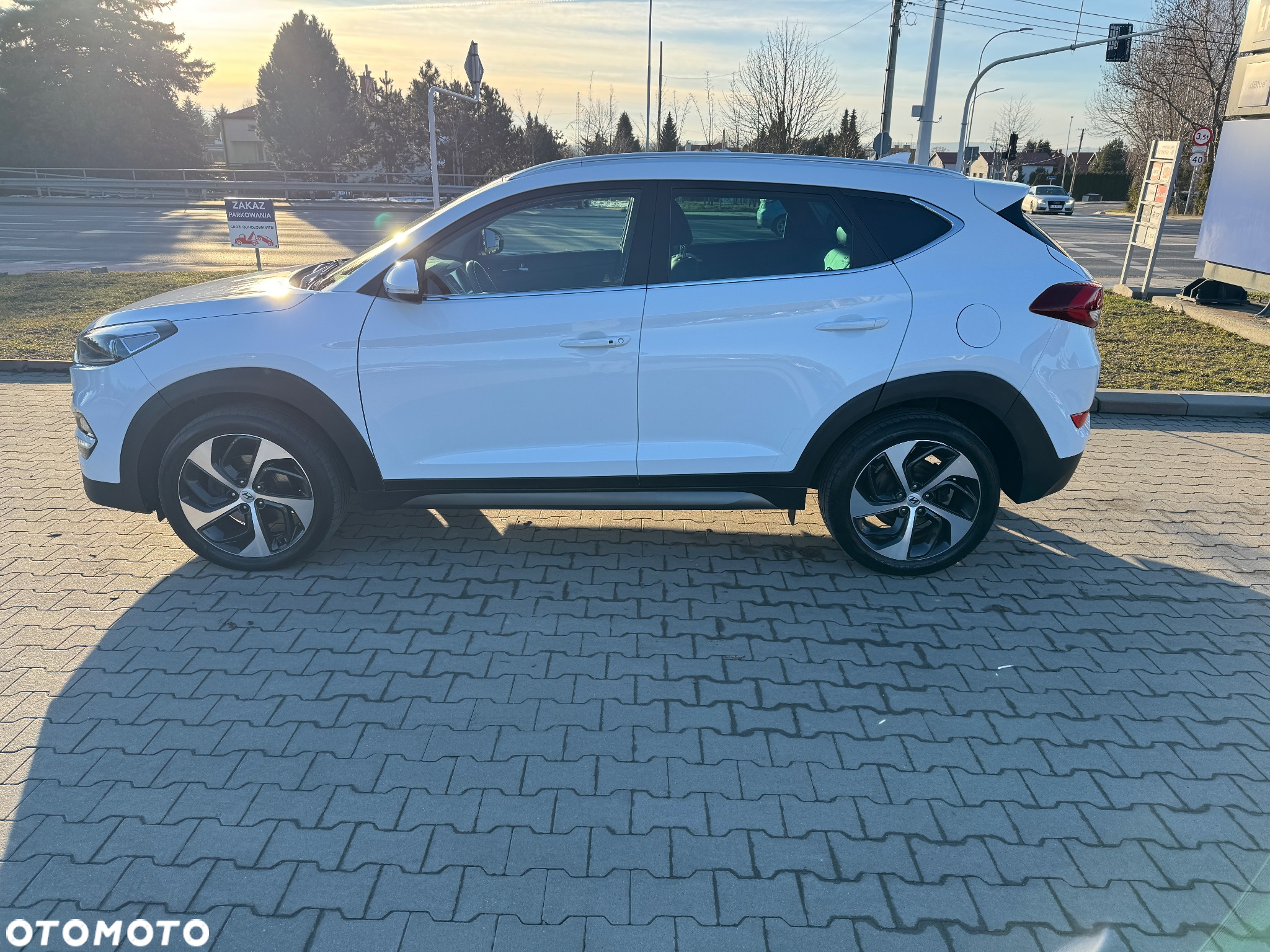 Hyundai Tucson blue 1.7 CRDi 2WD Trend - 2