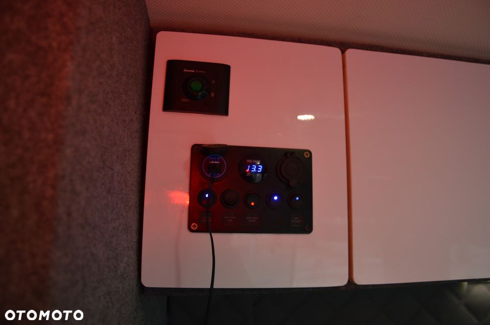 Mercedes-Benz SPRINTER KAMPER - 35