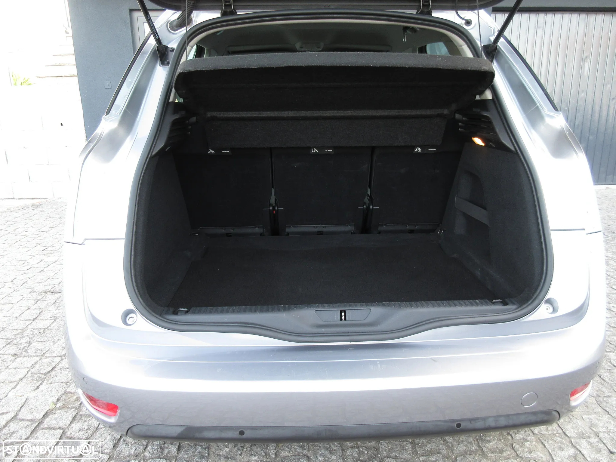 Citroën C4 Picasso 1.6 BlueHDi Shine EAT6 - 22