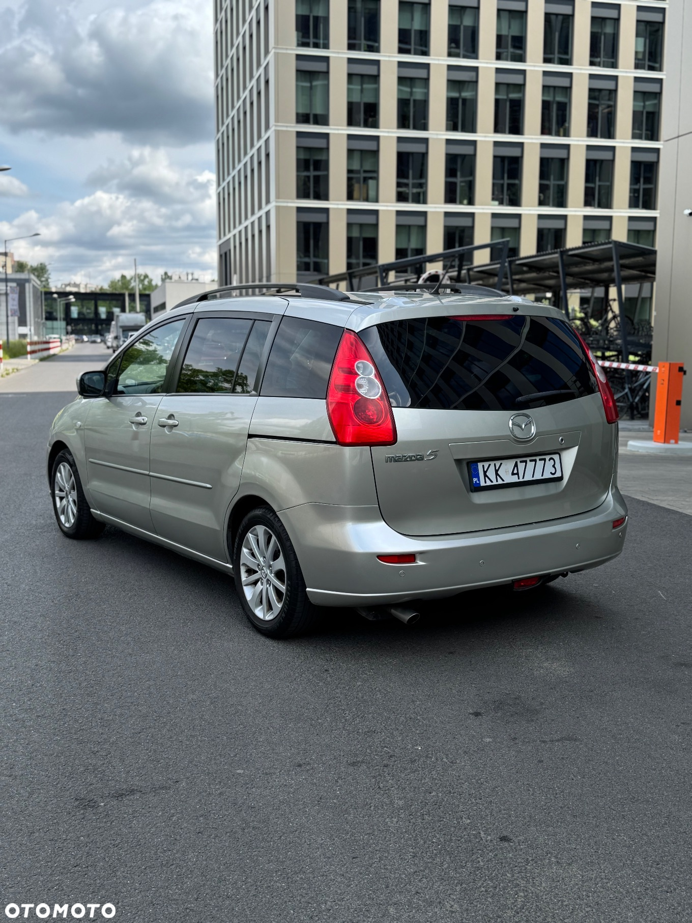 Mazda 5 2.0 Exclusive - 4