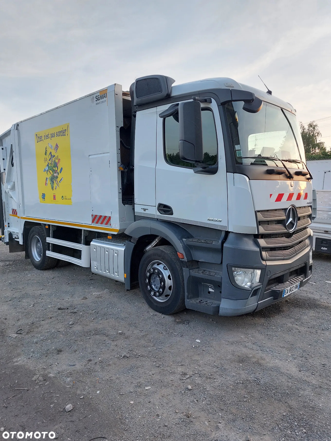 Mercedes-Benz Antos 1833  euro 6  śmieciarka - 2