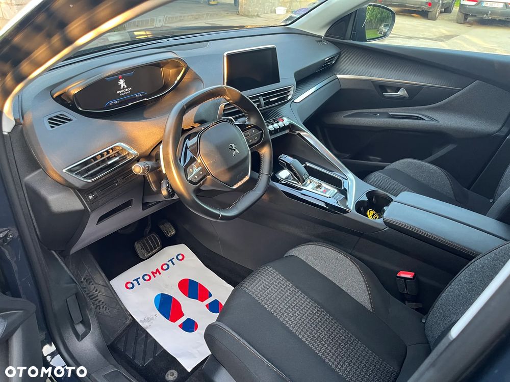 Peugeot 3008 1.2 PureTech Active Pack S&S EAT8 - 4