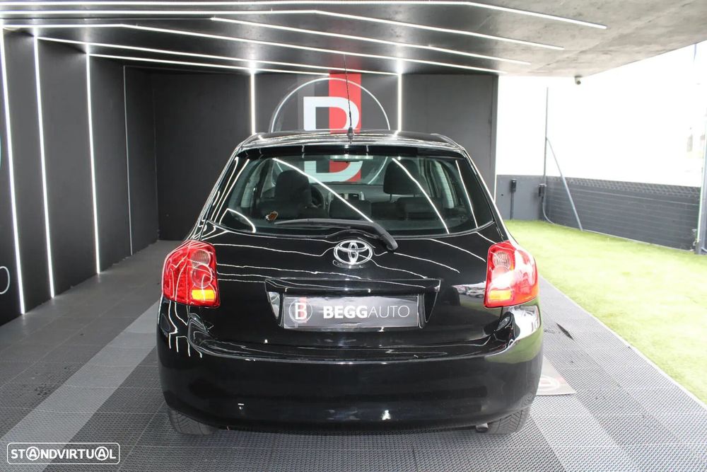 Toyota Auris - 7