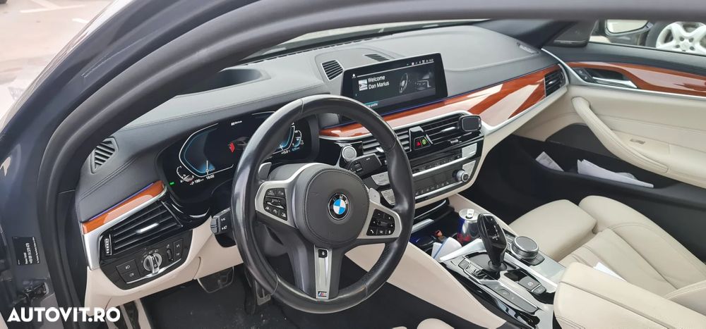 BMW Seria 5 520i AT - 2