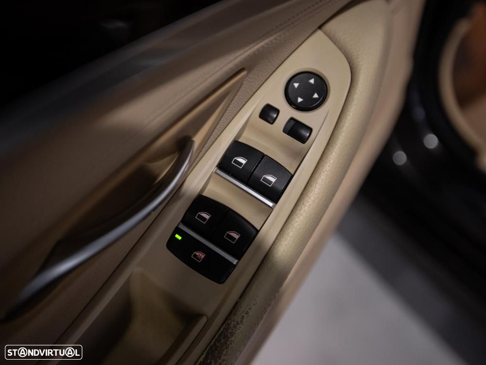 BMW 520 - 15