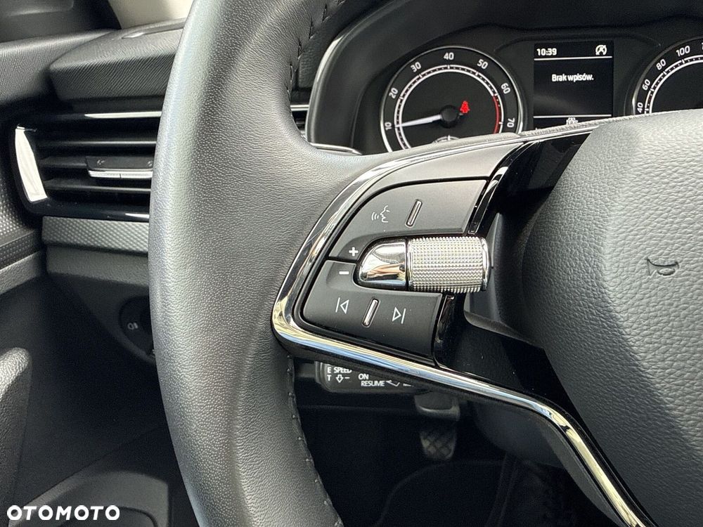 Skoda Kamiq 1.0 TSI Ambition - 29