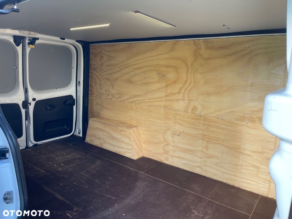 Renault Trafic - 18