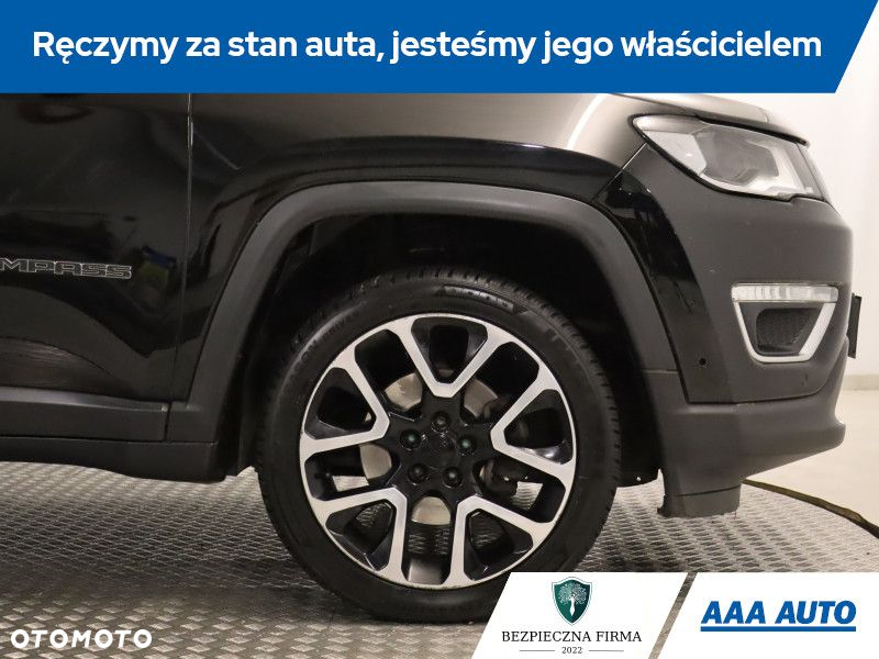 Jeep Compass - 16