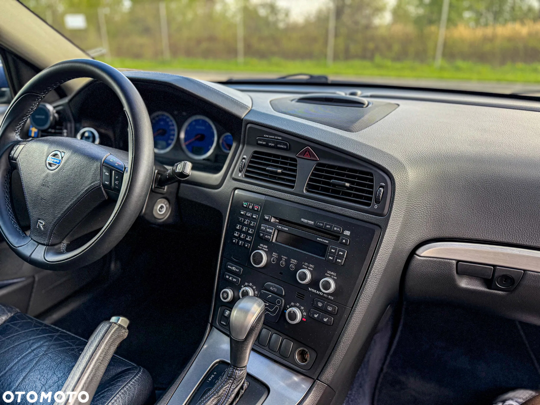 Volvo S60 2.5 R AWD - 18
