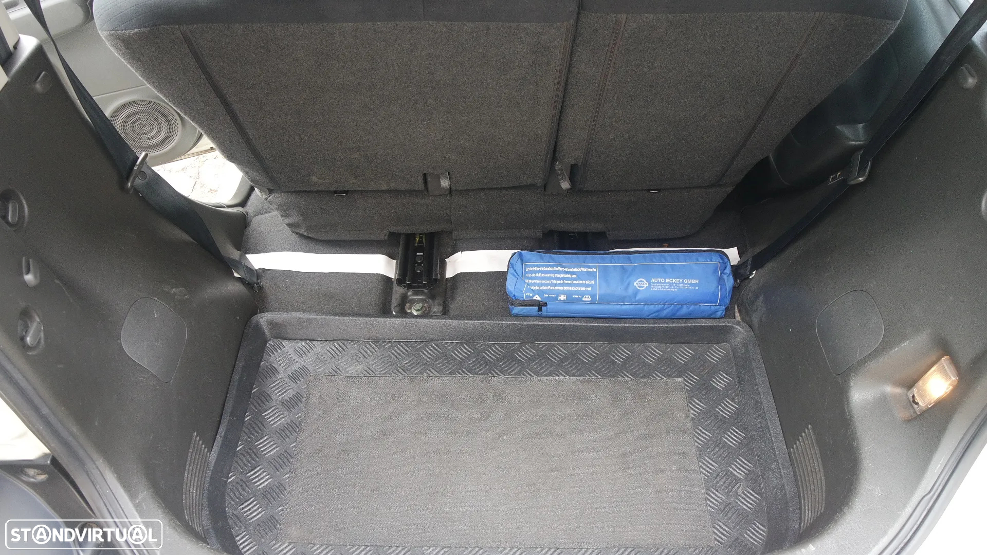 Nissan Cube 1.6 - 26