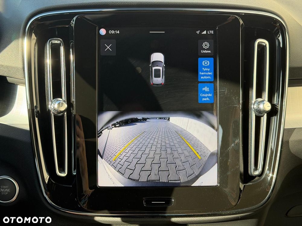Volvo XC 40 - 20