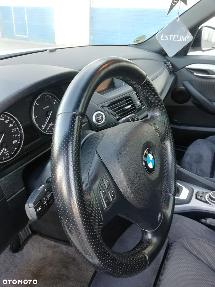 BMW X1 xDrive20d Sport Line - 14