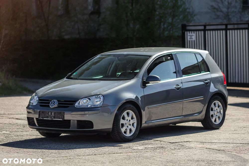 Volkswagen Golf 1.6 Comfortline - 4