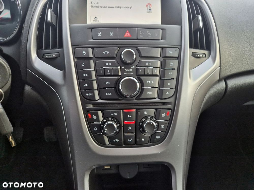 Opel Astra 1.6 Executive EU6 - 17