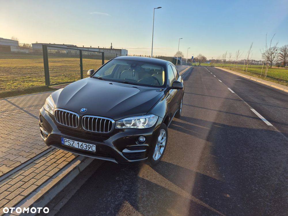BMW X6 xDrive40d - 12
