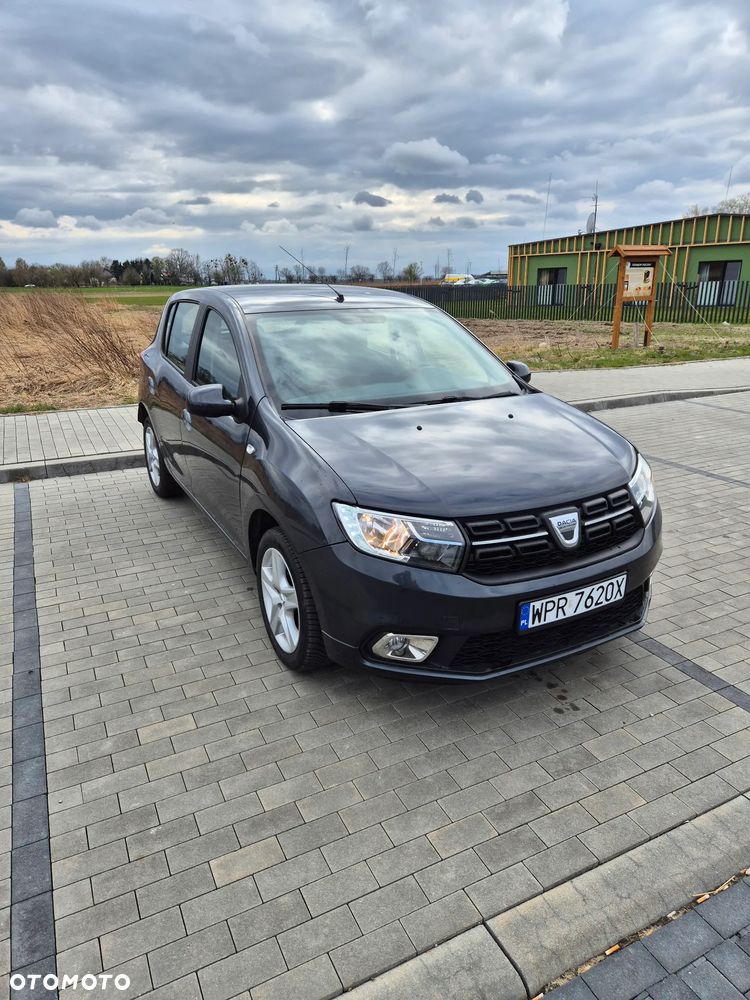 Dacia Sandero SCe 75 Laureate - 1