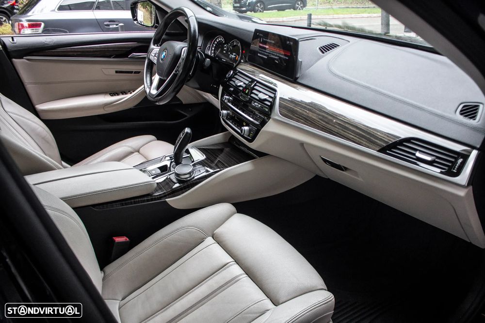 BMW 520 d Line Luxury Auto - 29