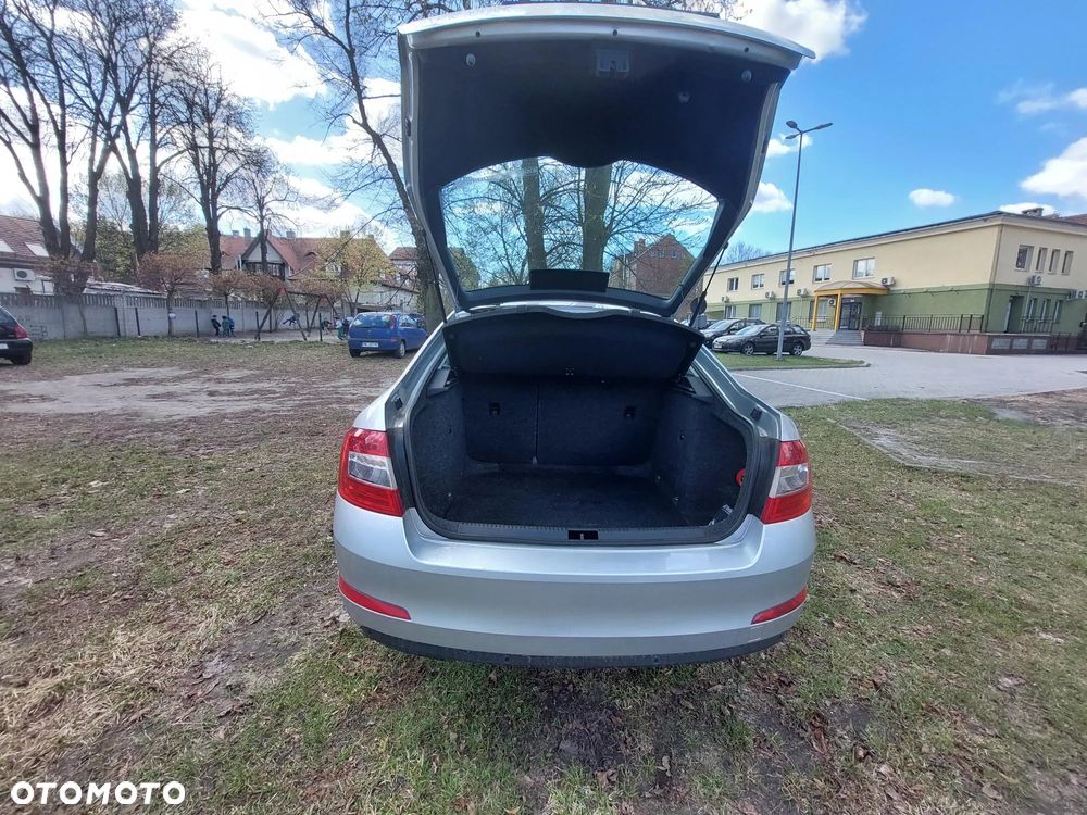 Skoda Octavia 1.6 TDI Edition - 13