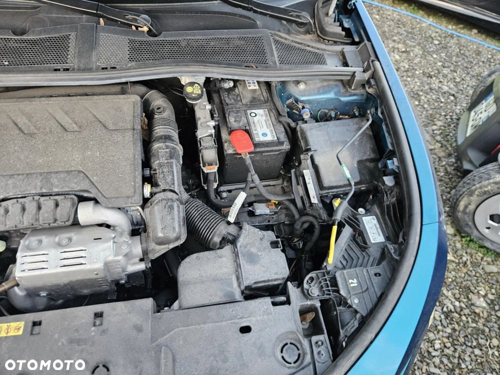 Peugeot 408 1.2 PureTech Allure Pack S&S EAT8 - 12