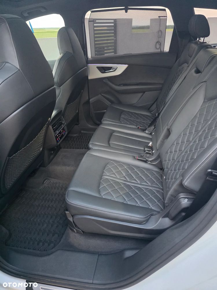 Audi Q7 TDI mHEV 170 kW Quattro S Line Tiptr - 12