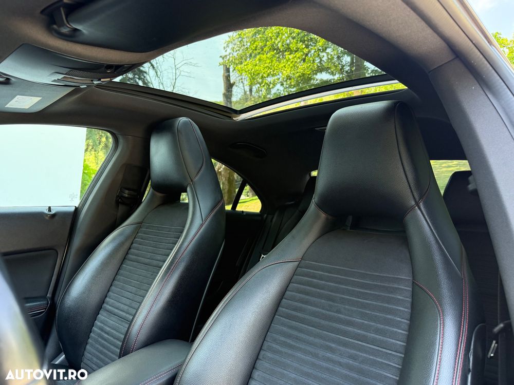 Mercedes-Benz CLA 220 CDI 7G-DCT AMG Line - 29