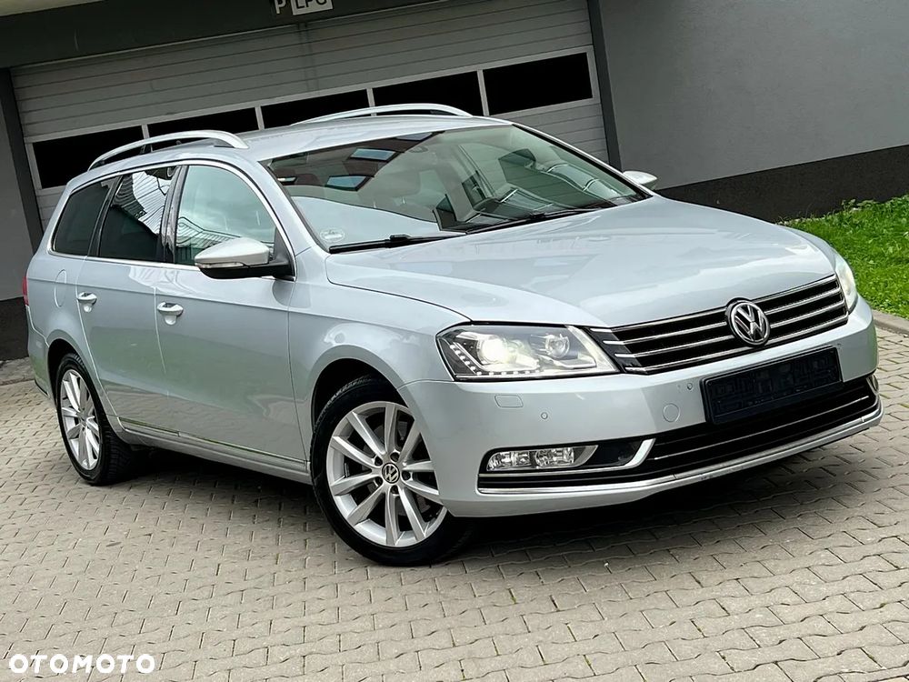 Volkswagen Passat 2.0 TDI Highline - 23