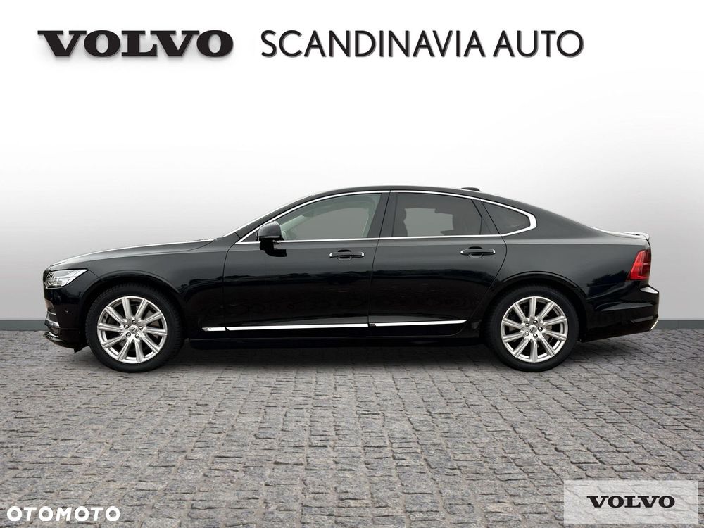 Volvo S90 - 2