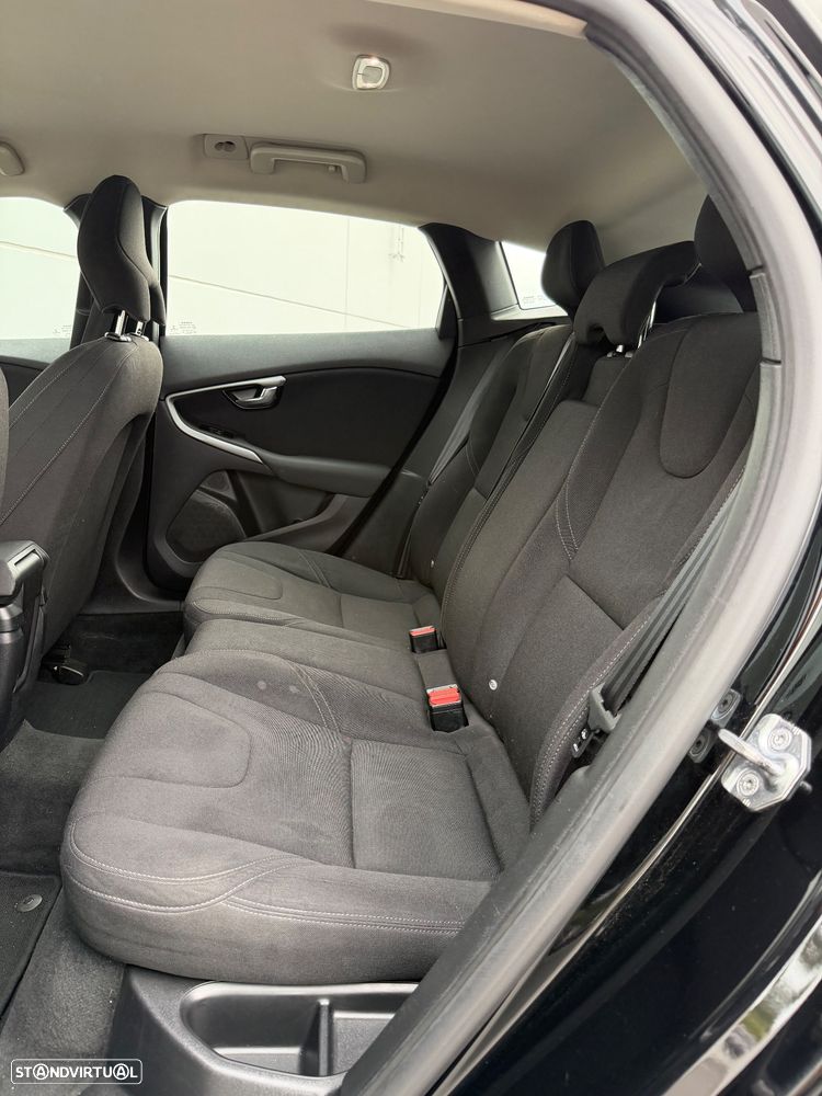 Volvo V40 2.0 D2 Kinetic Eco - 9