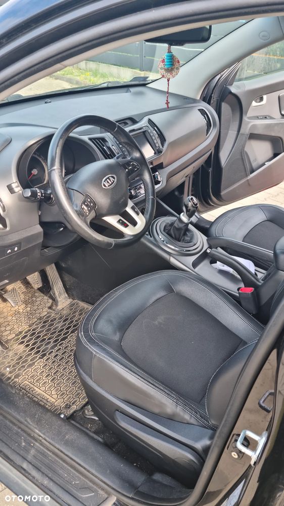 Kia Sportage 2.0 CRDI 2WD Attract - 10