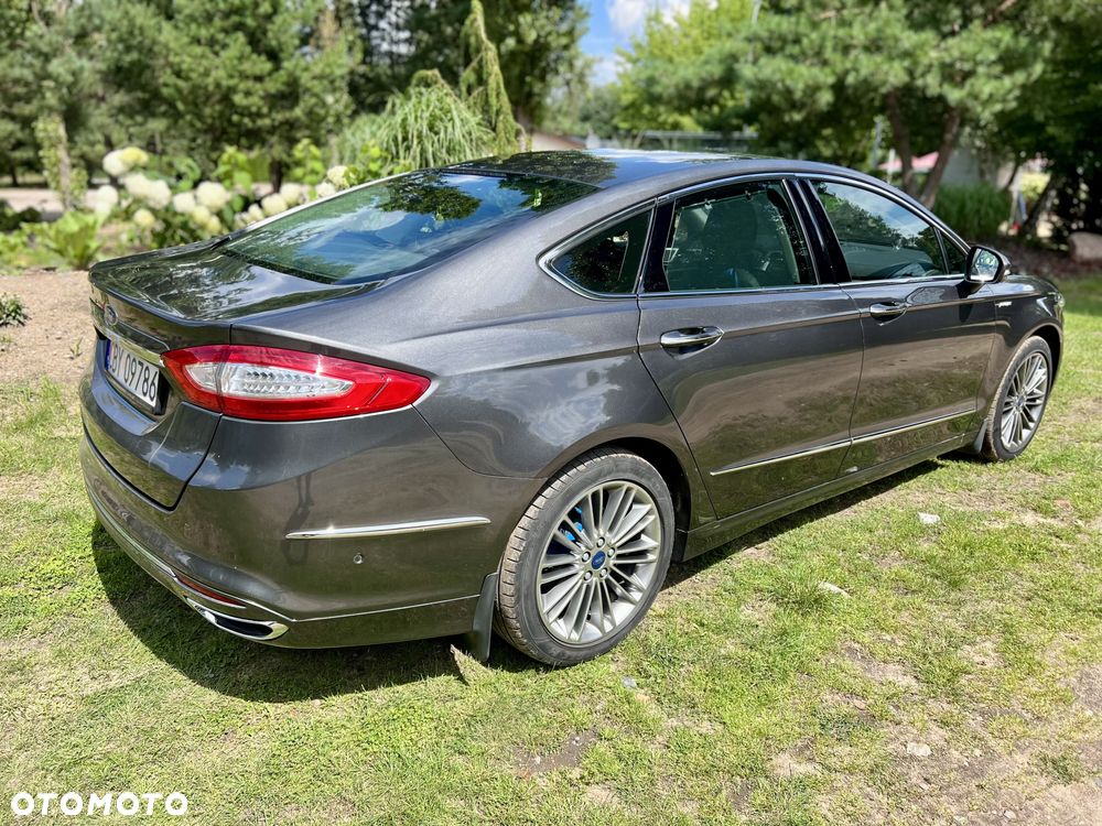 Ford Mondeo Vignale 2.0 TDCi PowerShift - 4