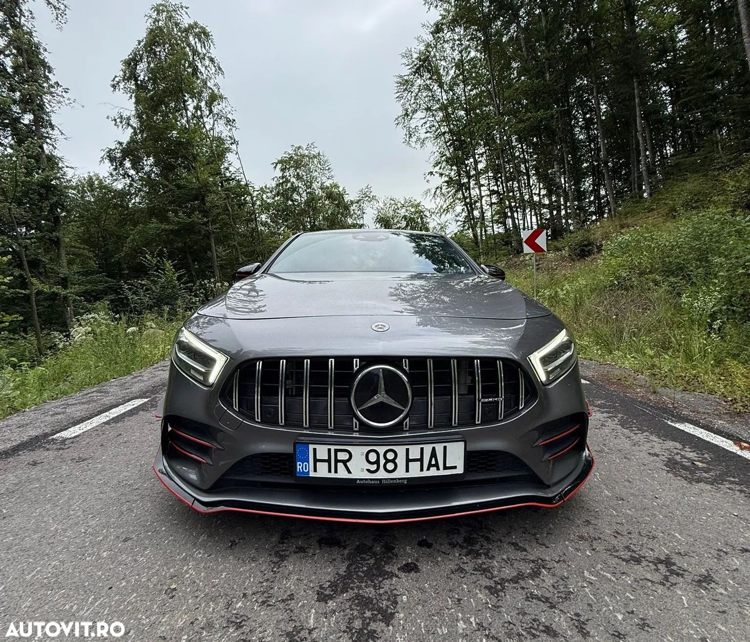 Mercedes-Benz A AMG 35 4Matic AMG Speedshift DCT 7G - 1