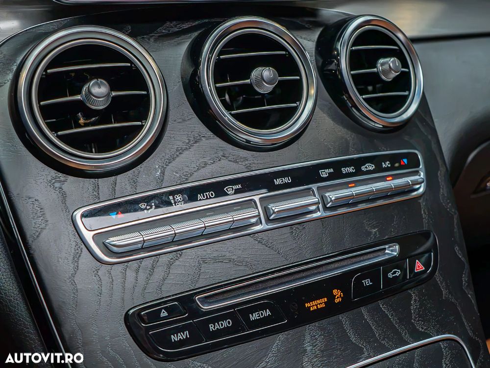 Mercedes-Benz GLC Coupe AMG 43 4Matic 9G-TRONIC - 41