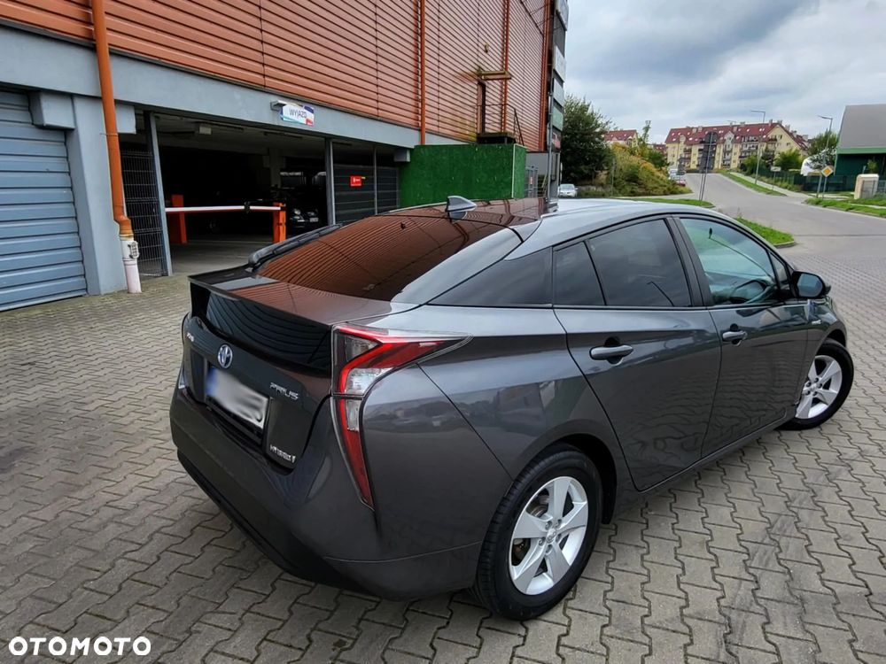 Toyota Prius 1.8 Hybrid Premium - 20