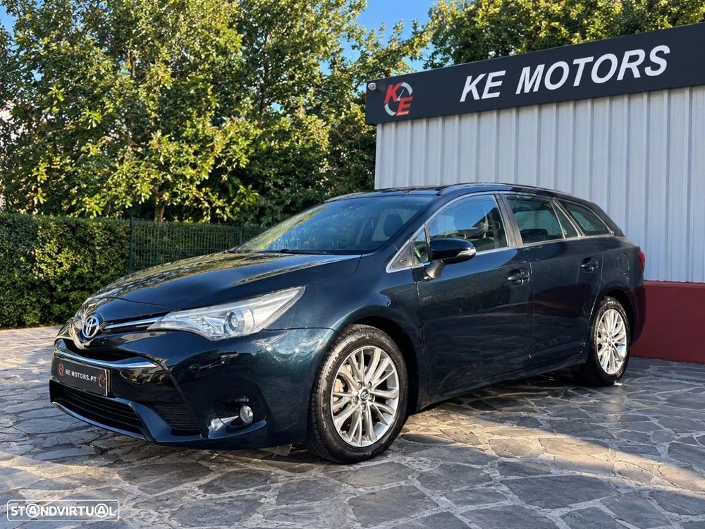 Toyota Avensis Touring Sports 1.6 D-4D Exclusive - 3