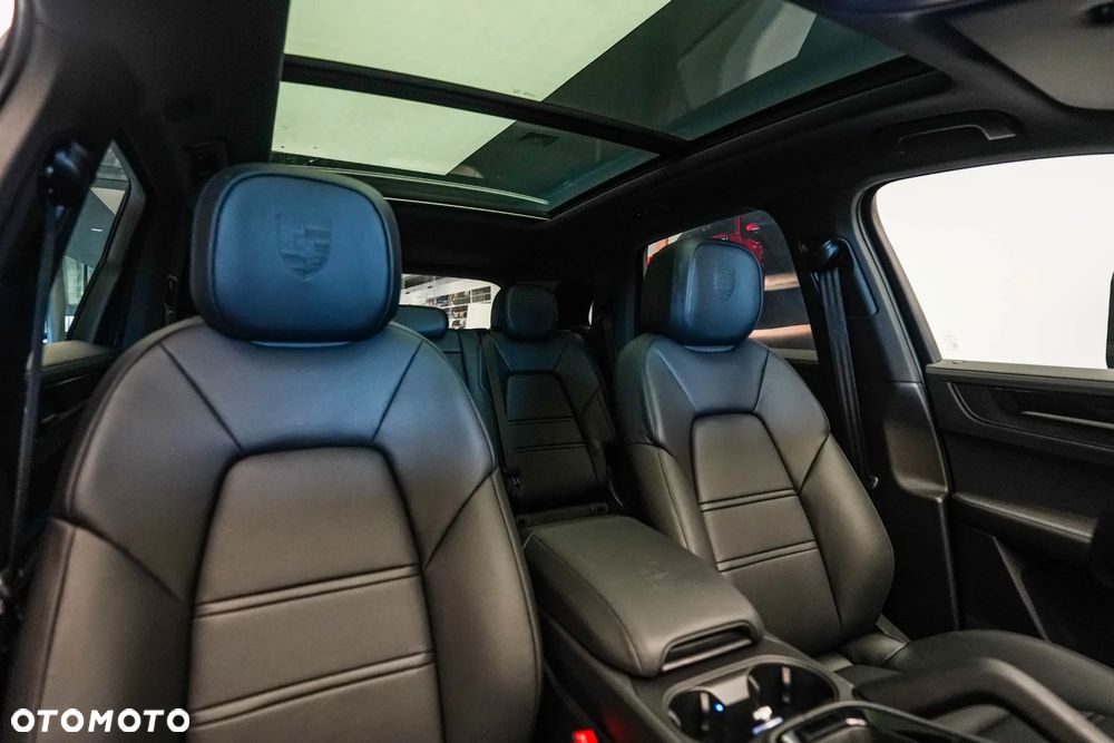 Porsche Cayenne Standard - 15