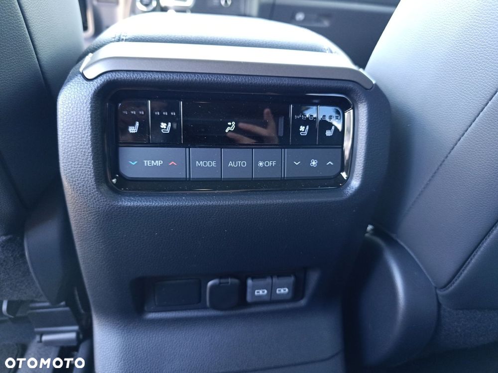 Toyota Land Cruiser LC 2.8 D-4D First Edition - 22