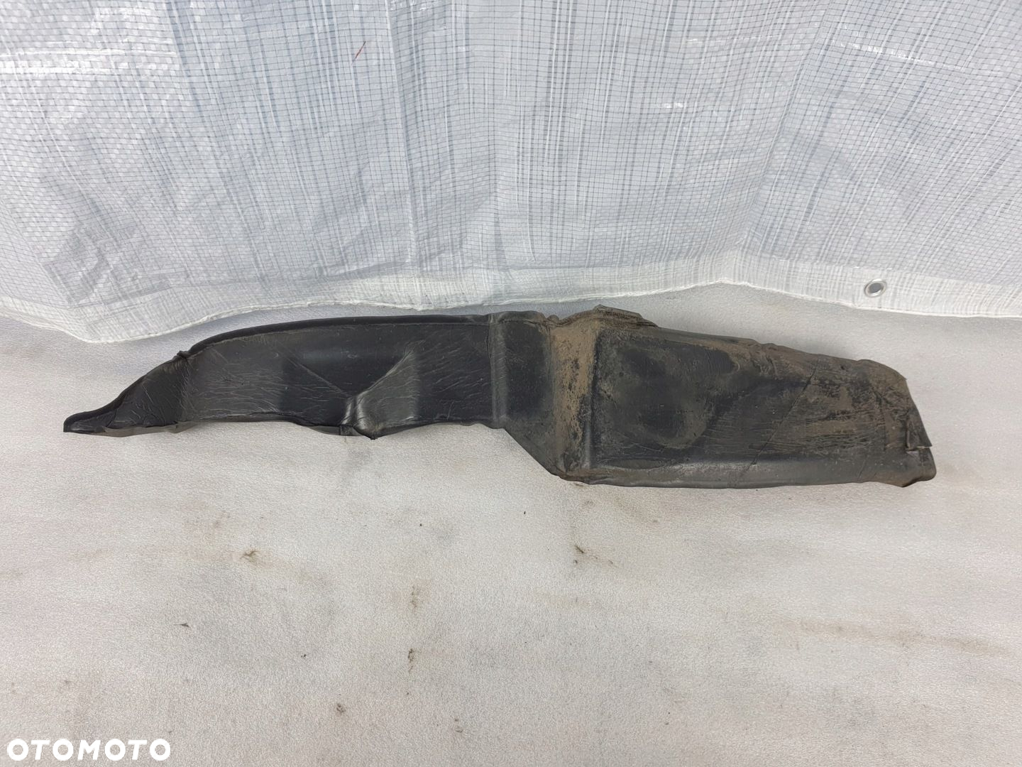 OSŁONA WYGŁUSZENIE BŁOTNIKA LEWY PRZÓD VOLVO C30 - 3