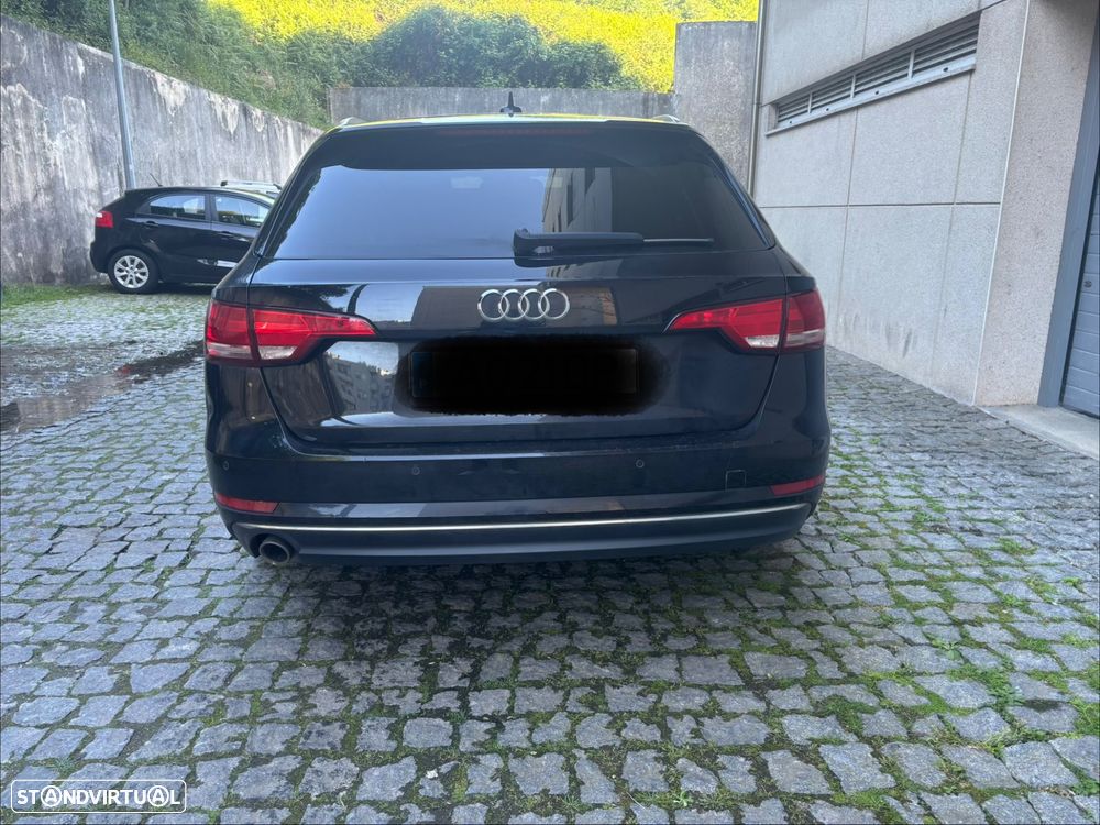 Audi A4 2.0 TDI Advance S tronic - 3