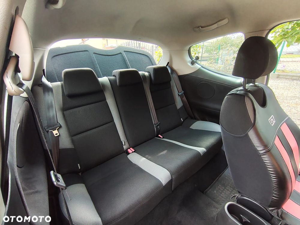 Peugeot 207 1.4 16V Trendy - 10
