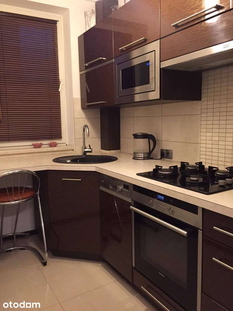 OKAZJA! 2 pokoje, osobna kuchnia, balkon BEMOWO