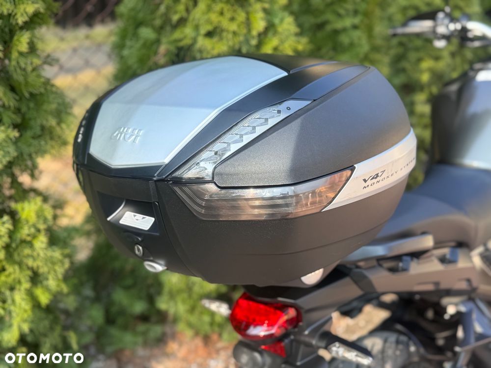 Honda VFR - 27
