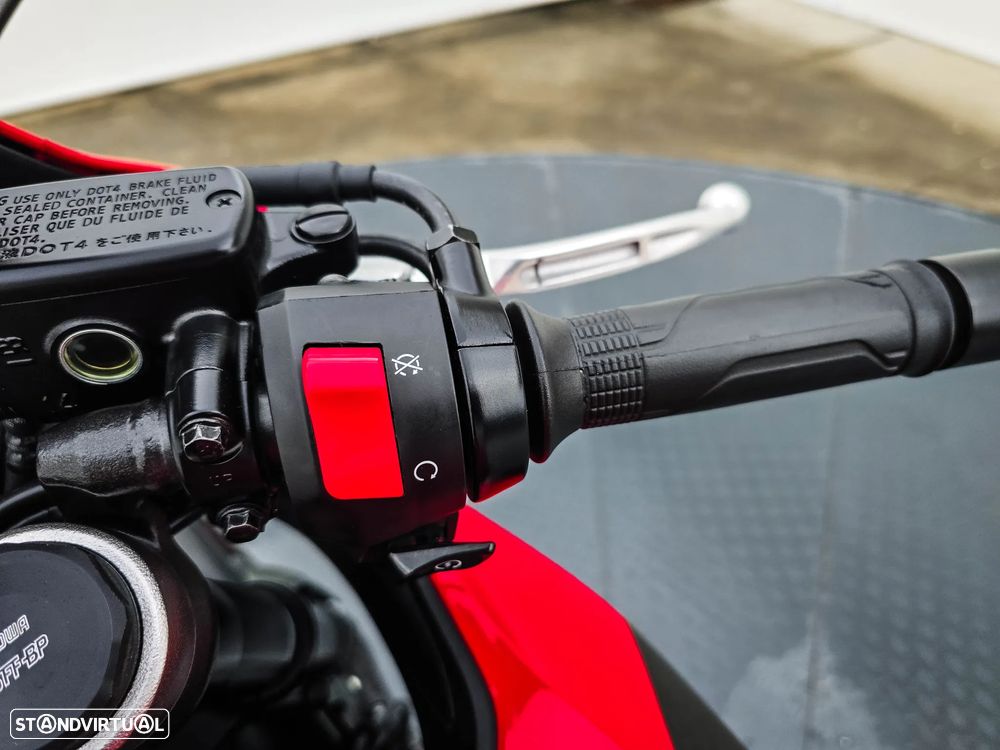 Honda CBR 650 R - 9