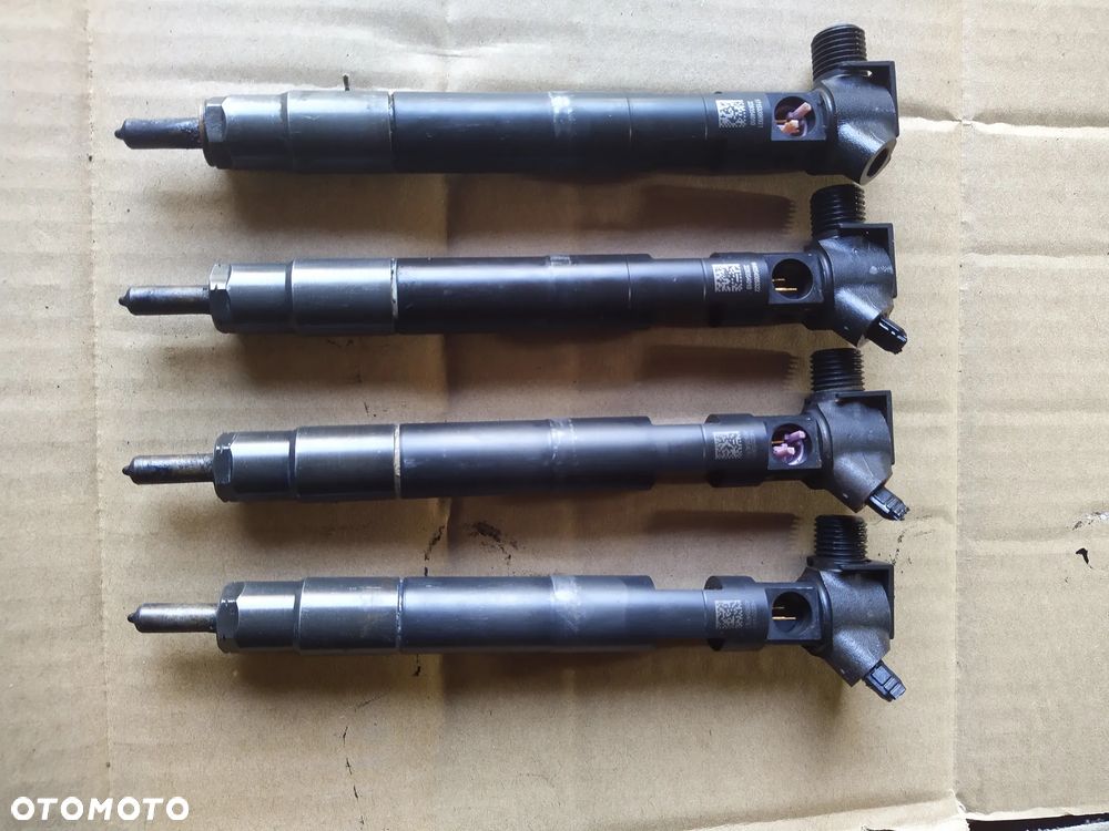 Wtryski Mercedes 2.2cdi A6510704987