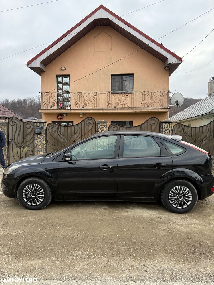 Ford Focus 1.6 TDCi Anniversary - 6