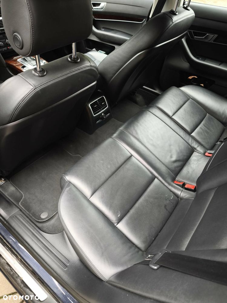 Audi A6 Avant - 16