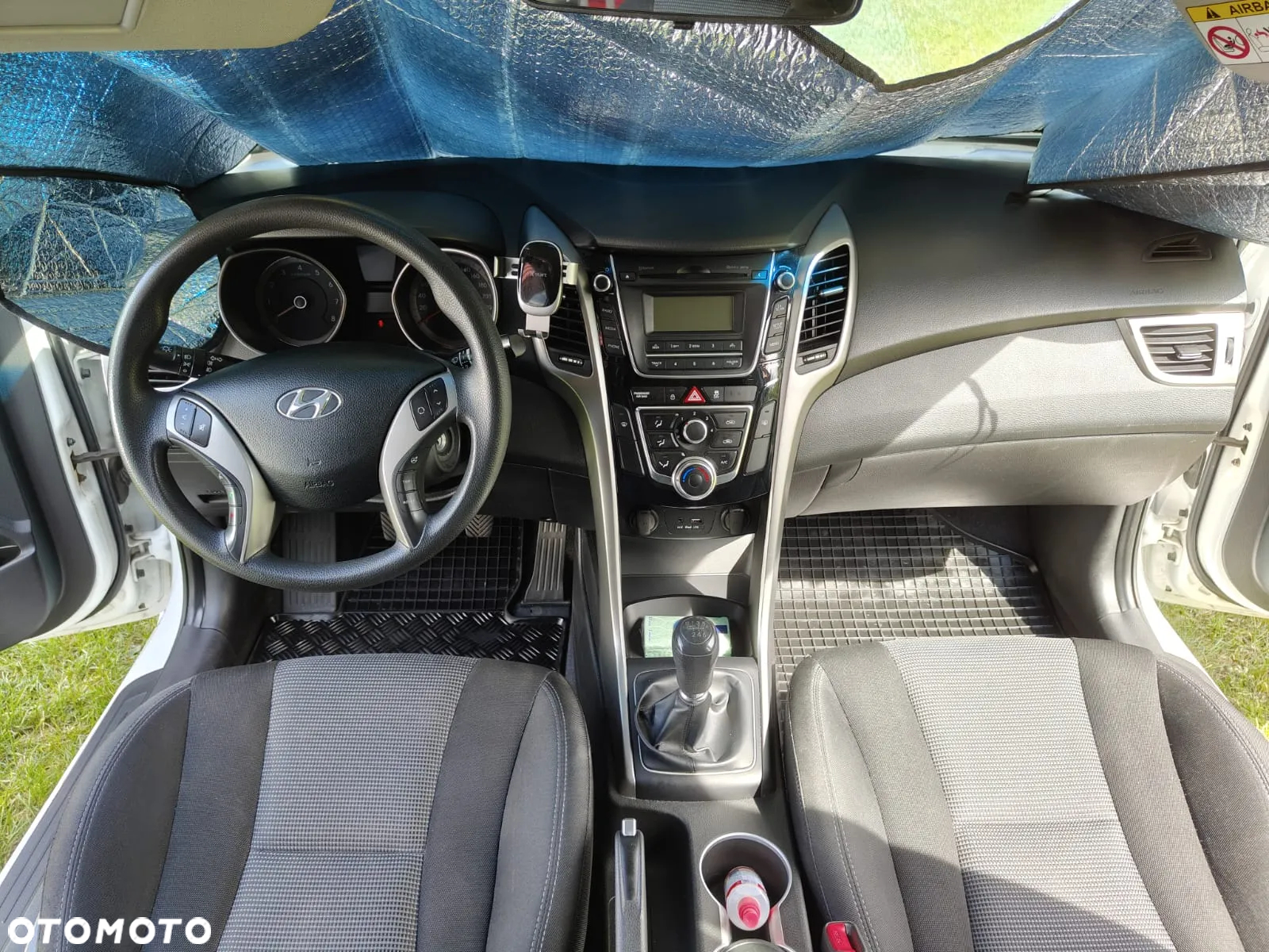 Hyundai i30 1.4 Classic + - 9