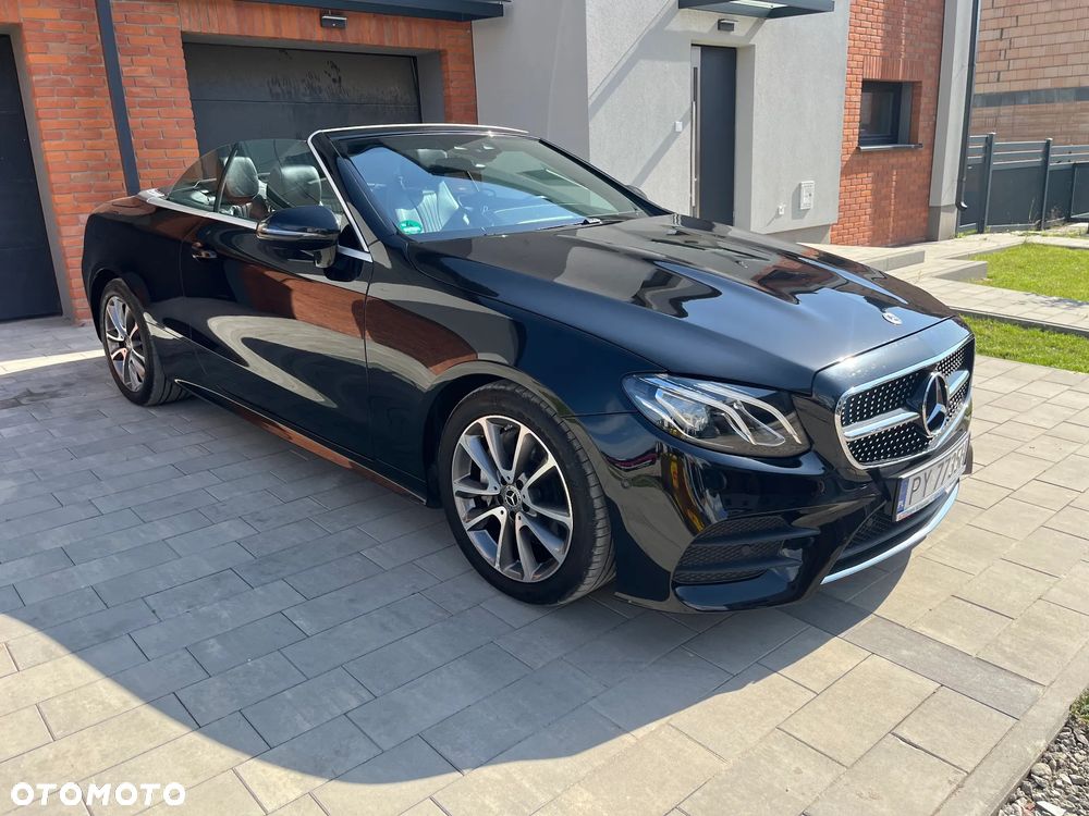 Mercedes-Benz Klasa E 200 4Matic Cabrio 9G-TRONIC AMG Line