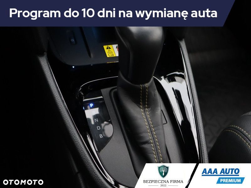 Toyota Yaris Cross - 20