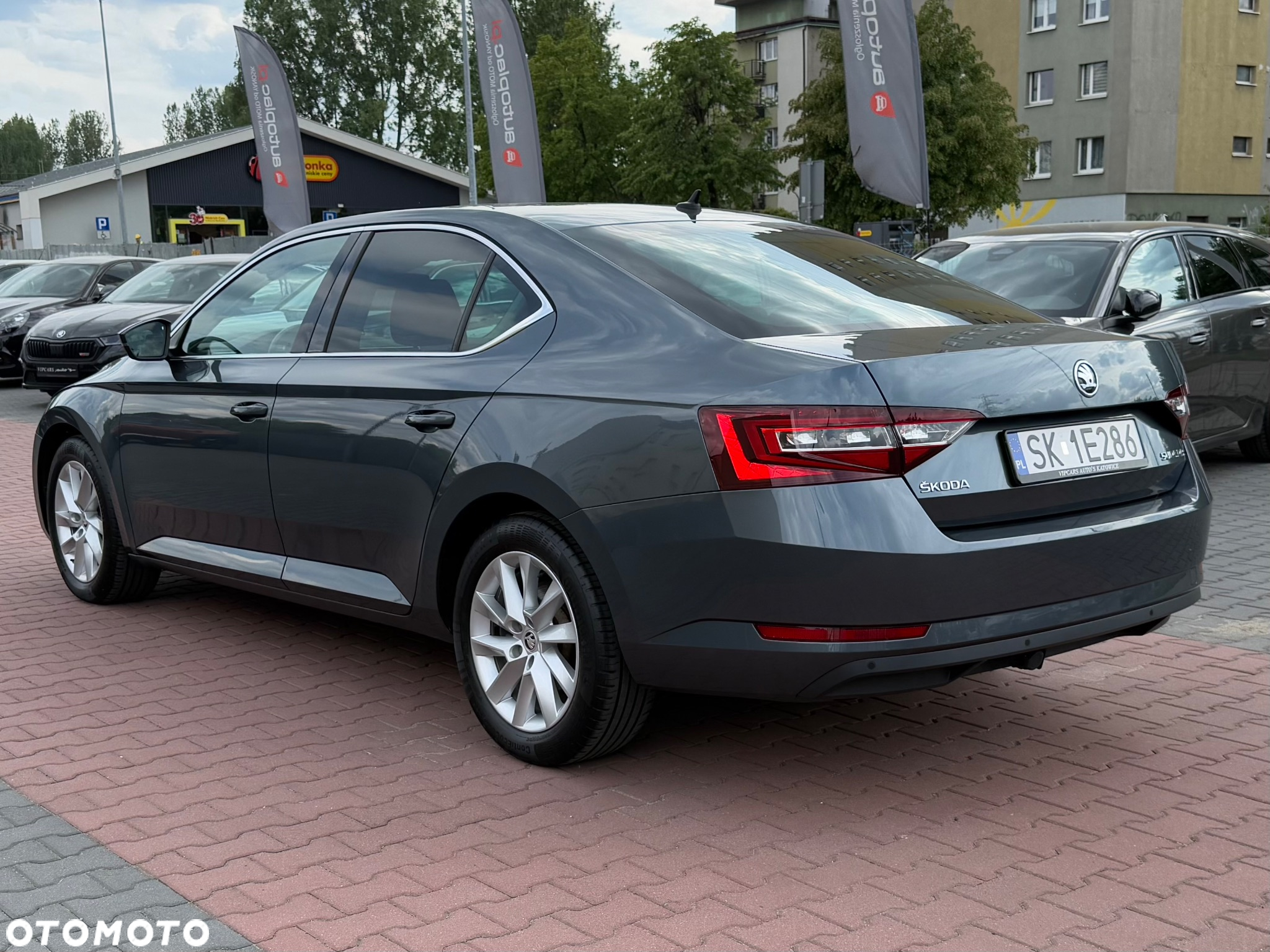 Skoda Superb 1.6 TDI Style DSG - 20