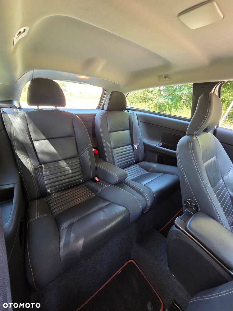 Volvo C30 D2 DRIVe R-Design - 27